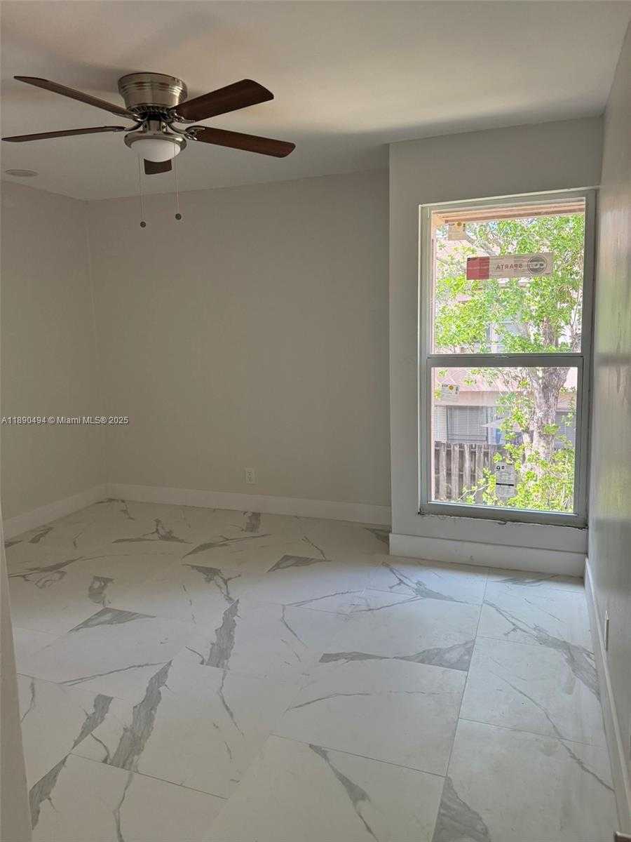 Small Image of 8183 NORTH WEST 8TH MNR #9, Plantation Number 12