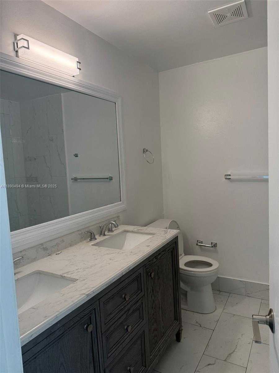 Small Image of 8183 NORTH WEST 8TH MNR #9, Plantation Number 13