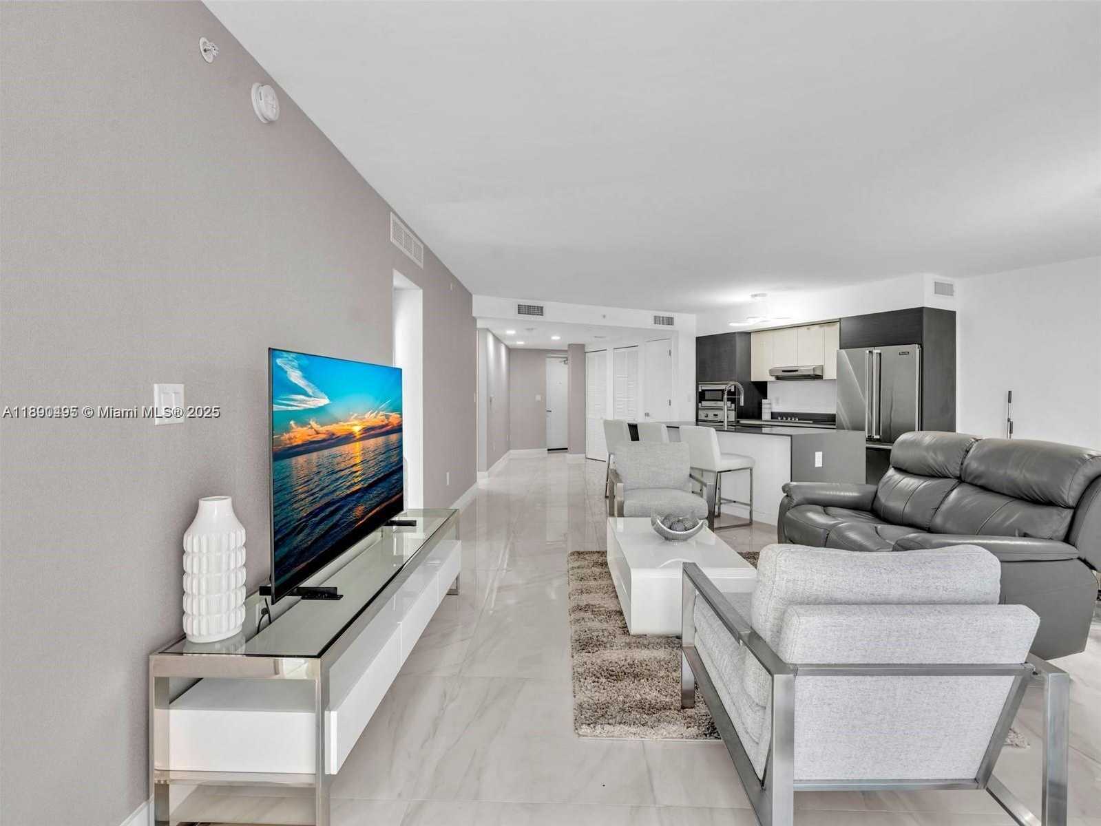 Small Image of 9821 EAST BAY HARBOR DR #302, Bay Harbor Islands Number 25