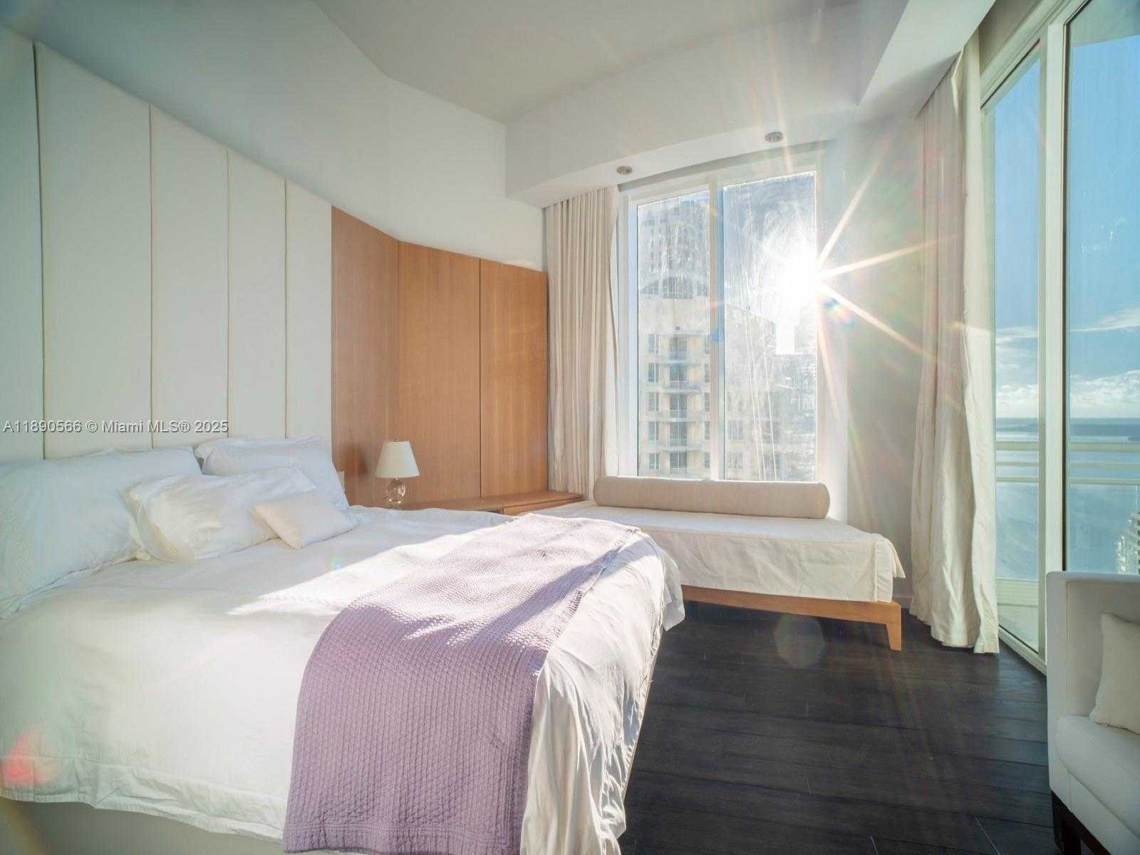 Small Image of 900 BRICKELL KEY BLVD #2204, Miami Number 19