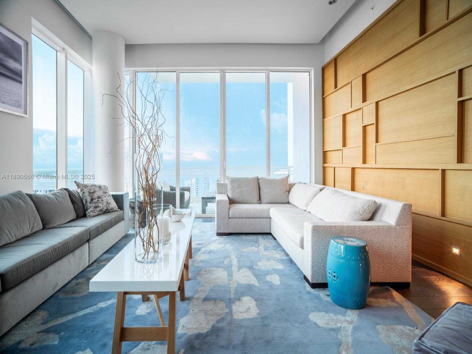 Small Image of 900 BRICKELL KEY BLVD #2204, Miami Number 2