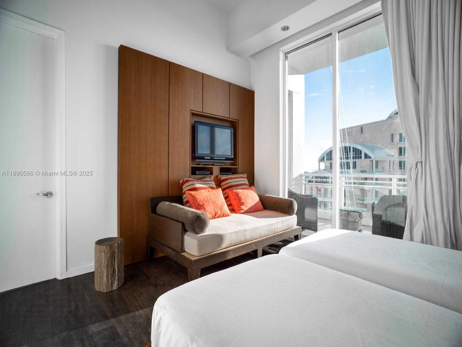 Small Image of 900 BRICKELL KEY BLVD #2204, Miami Number 21