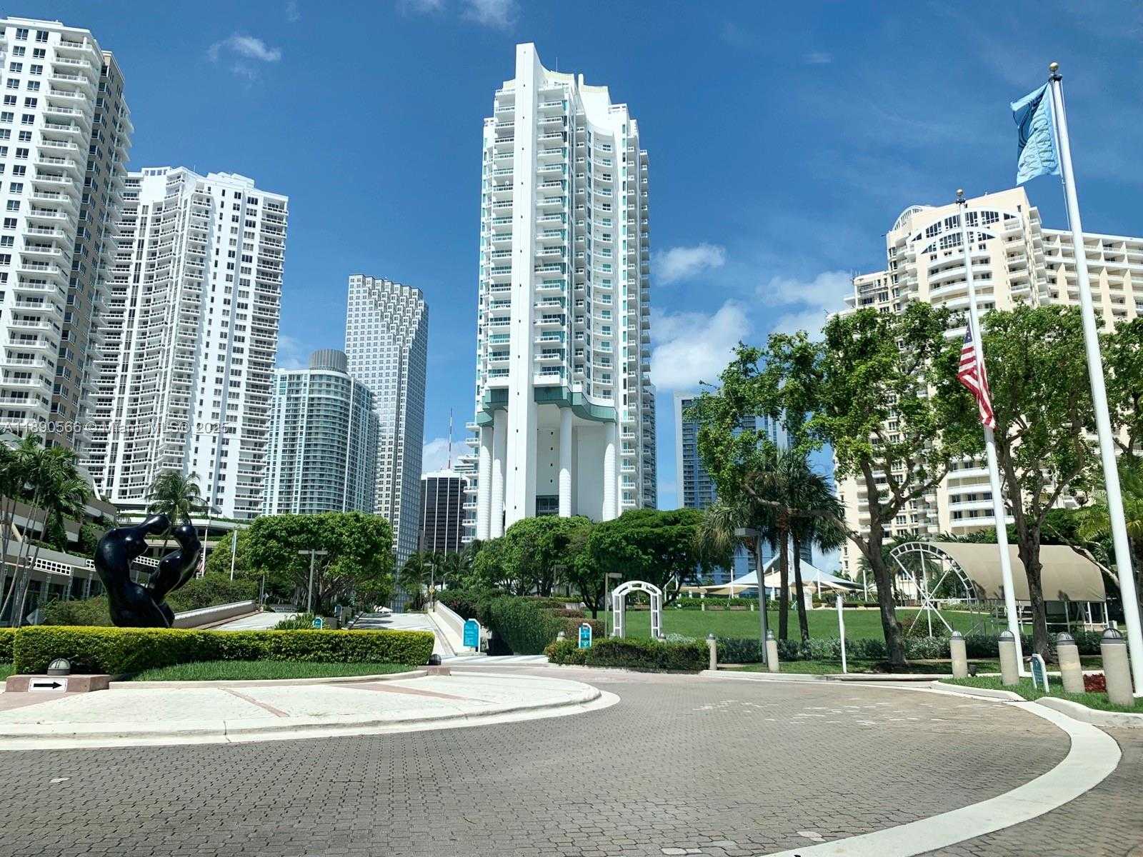 Small Image of 900 BRICKELL KEY BLVD #2204, Miami Number 27