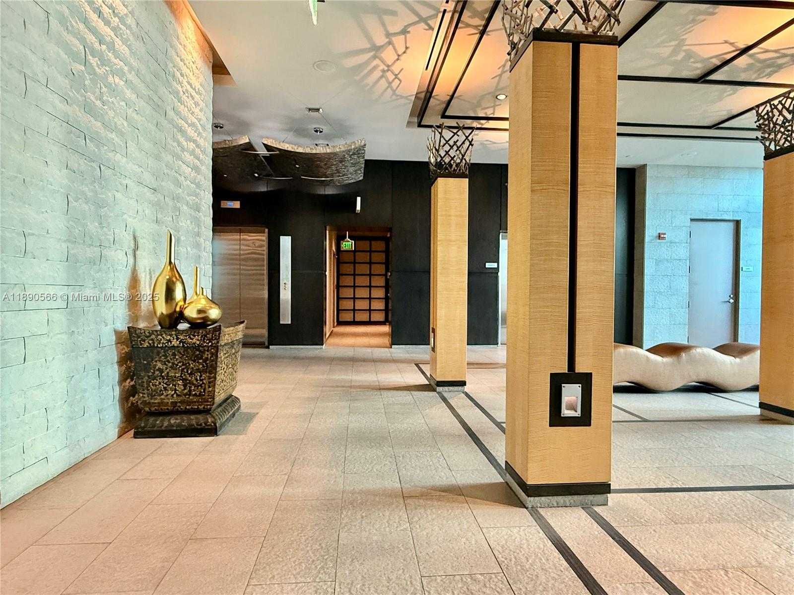 Small Image of 900 BRICKELL KEY BLVD #2204, Miami Number 31