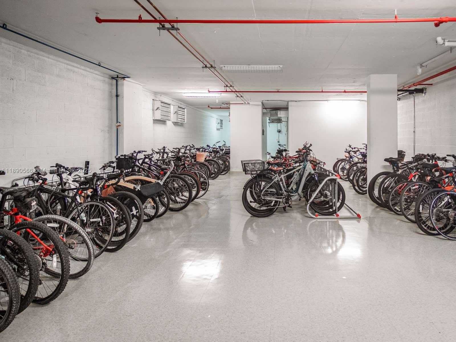 Small Image of 900 BRICKELL KEY BLVD #2204, Miami Number 36