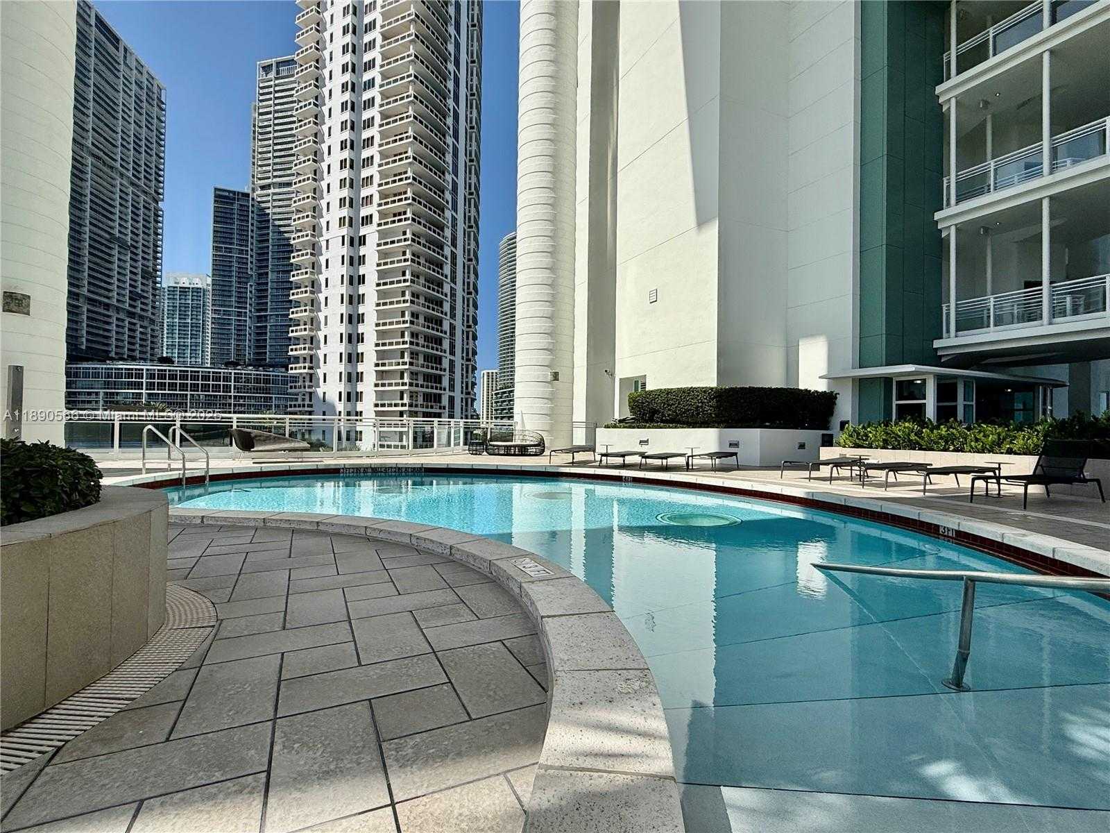 Small Image of 900 BRICKELL KEY BLVD #2204, Miami Number 37