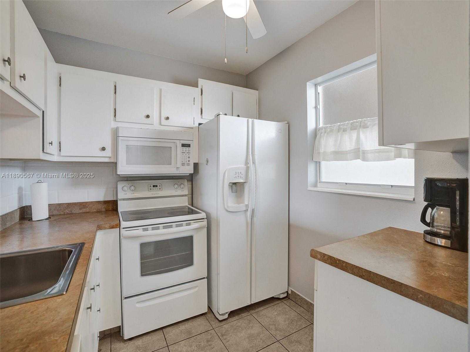 Small Image of 3506 NORTH WEST 49TH AVE #508, Lauderdale Lakes Number 4