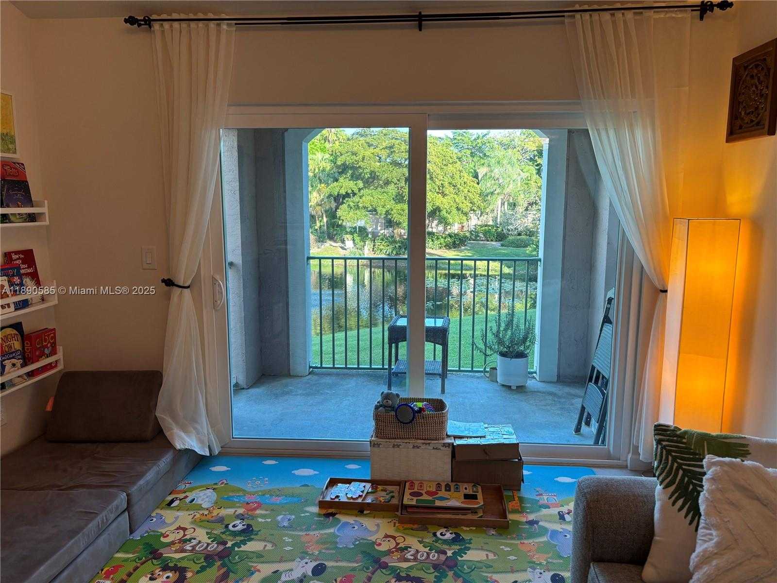 Small Image of 12136 SAINT ANDREWS PL #202, Miramar Number 19