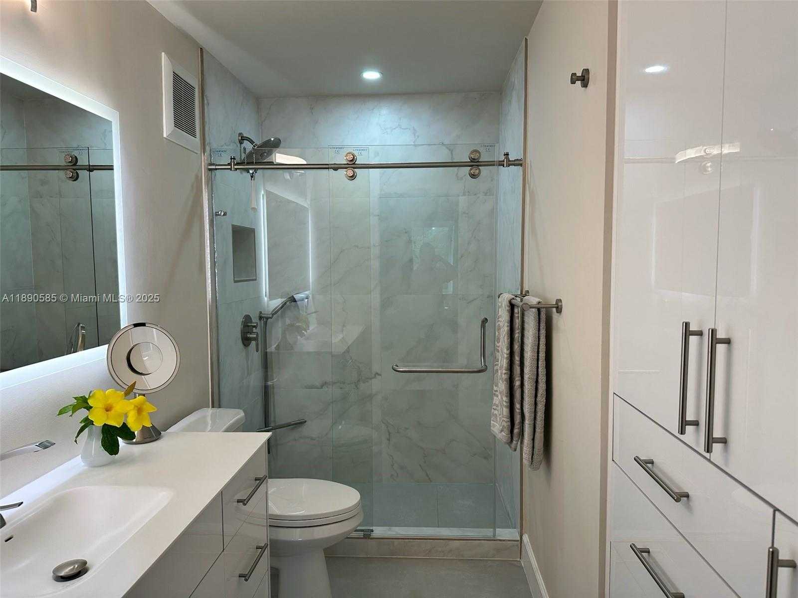 Small Image of 12136 SAINT ANDREWS PL #202, Miramar Number 25