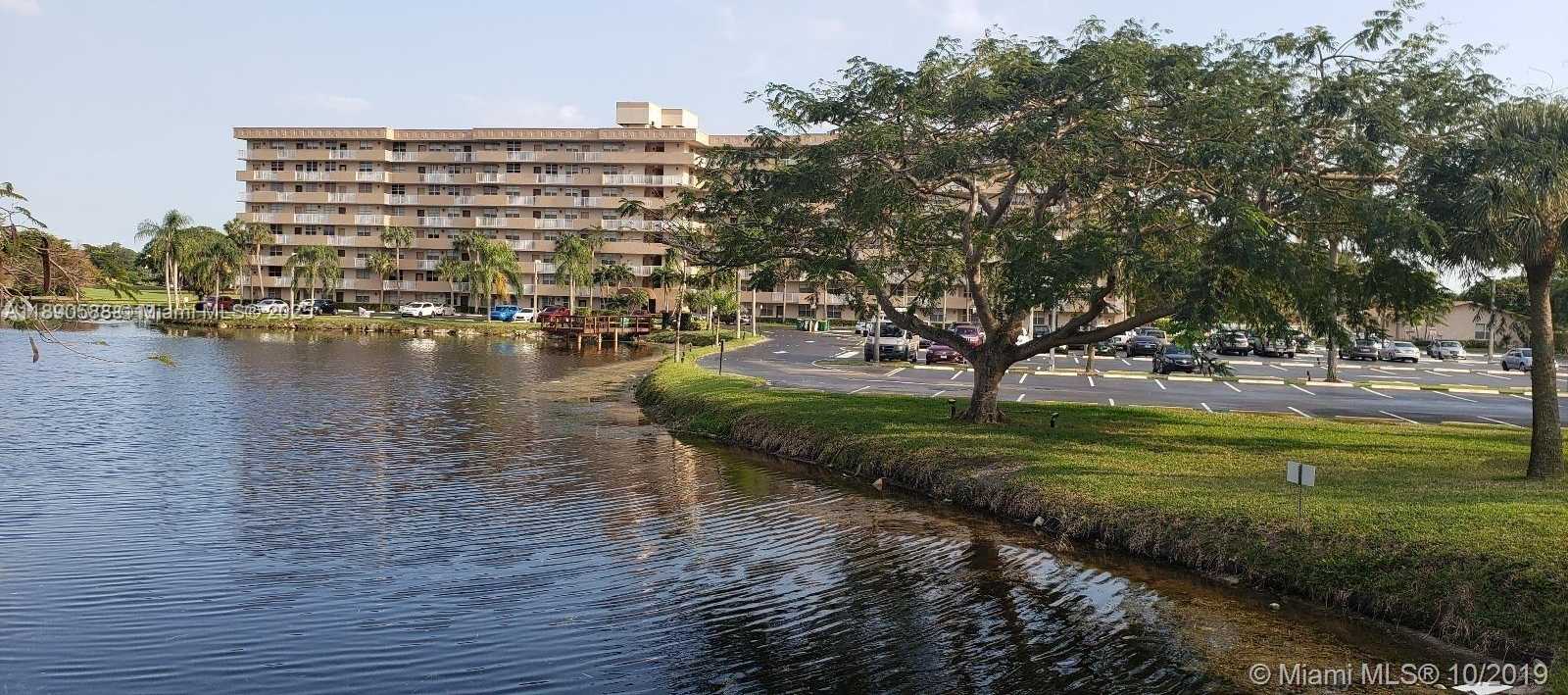 Small Image of 250 JACARANDA DR #305, Plantation Number 2