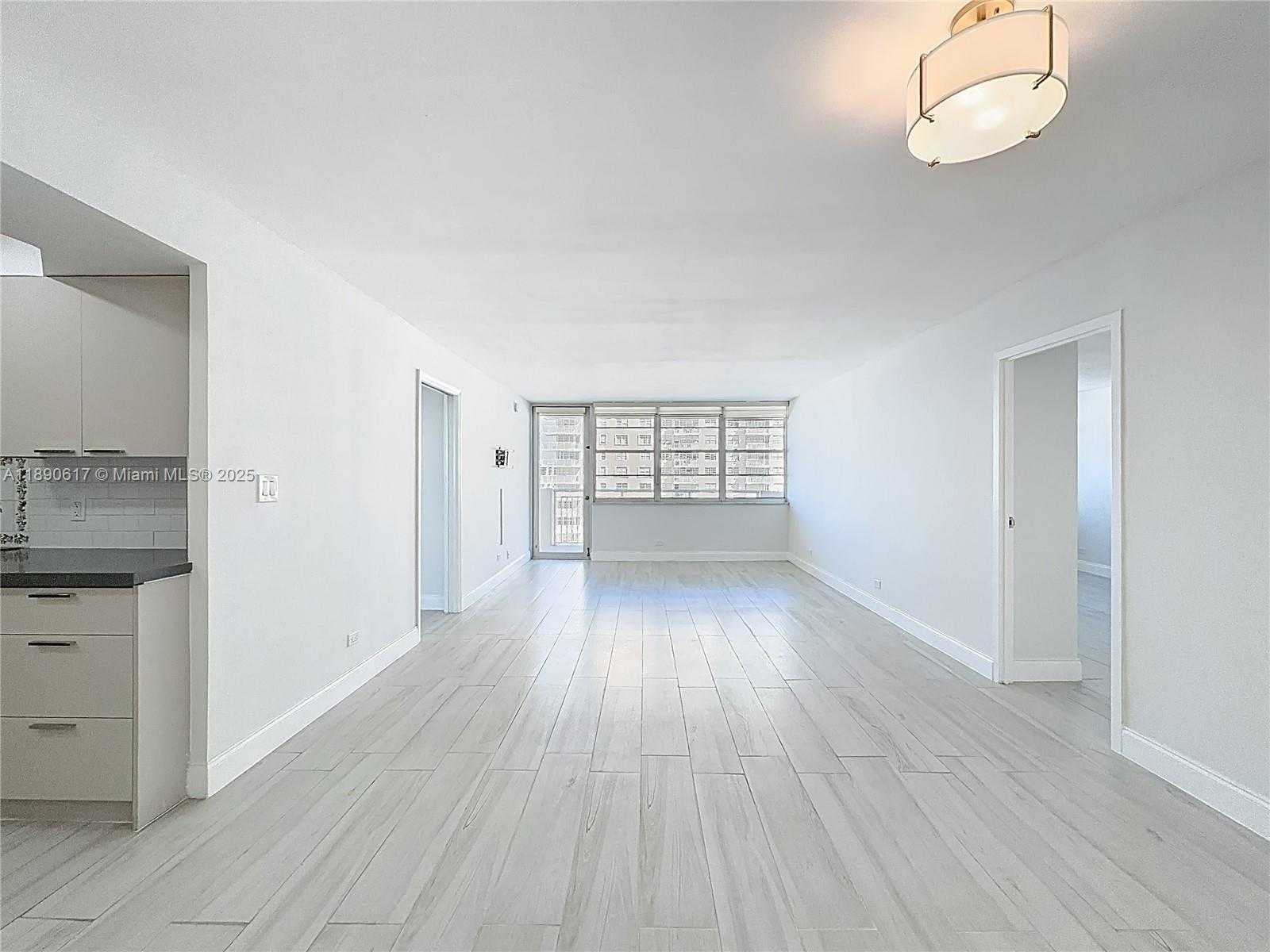 Small Image of 250 174TH ST #1211, Sunny Isles Beach Number 11