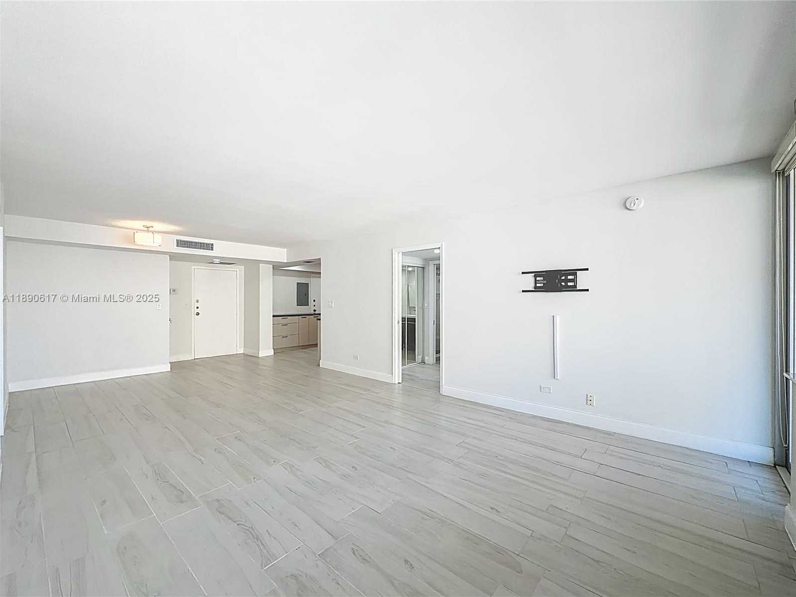 Small Image of 250 174TH ST #1211, Sunny Isles Beach Number 26