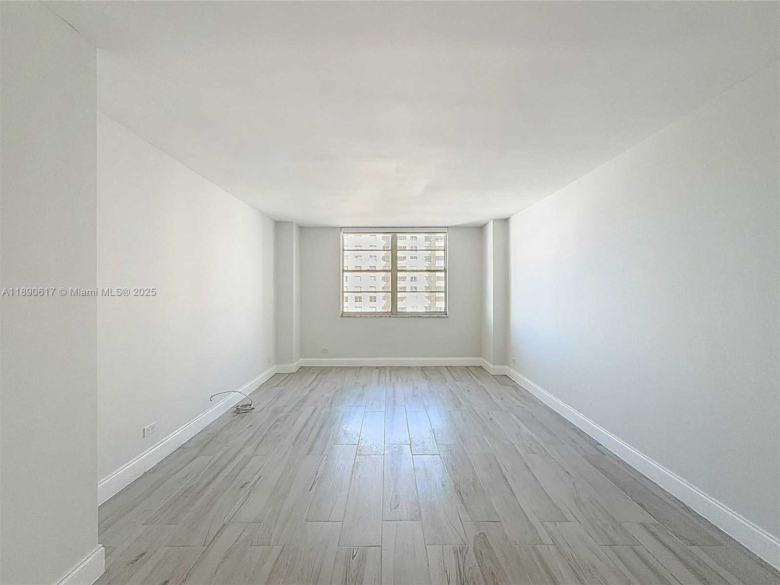 Small Image of 250 174TH ST #1211, Sunny Isles Beach Number 28