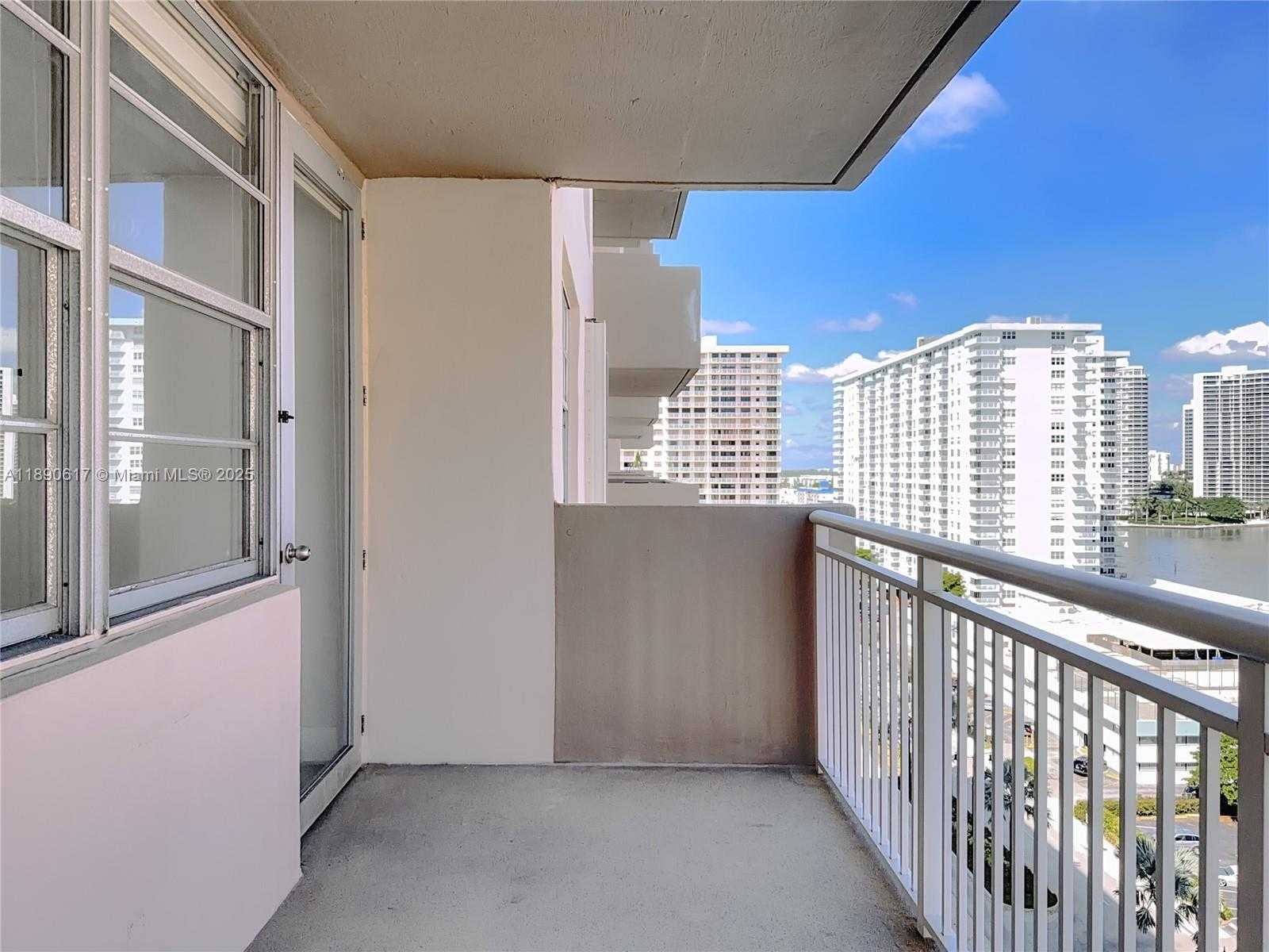 Small Image of 250 174TH ST #1211, Sunny Isles Beach Number 37