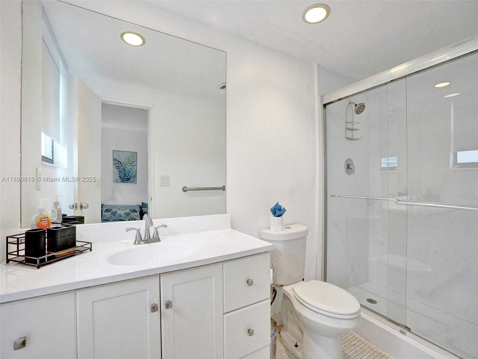 Small Image of 3901 SOUTH OCEAN DR #6V, Hollywood Number 27
