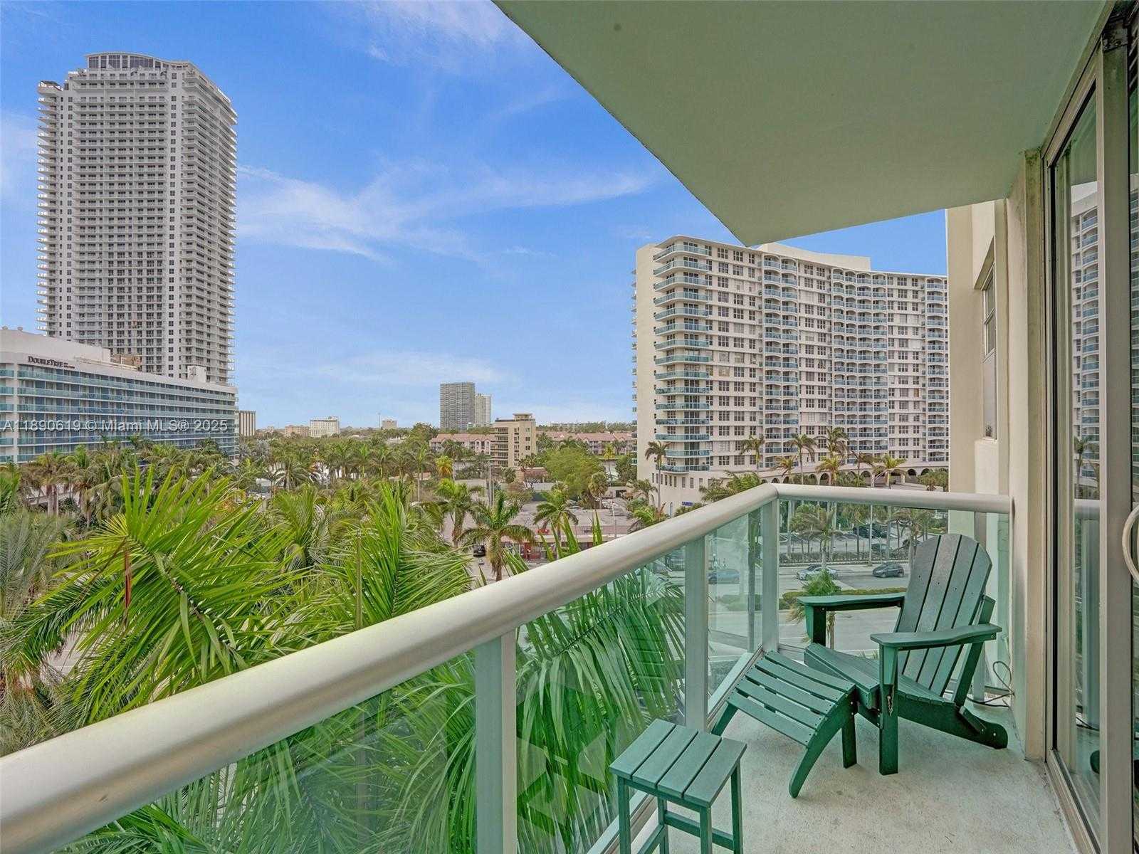 Small Image of 3901 SOUTH OCEAN DR #6V, Hollywood Number 30