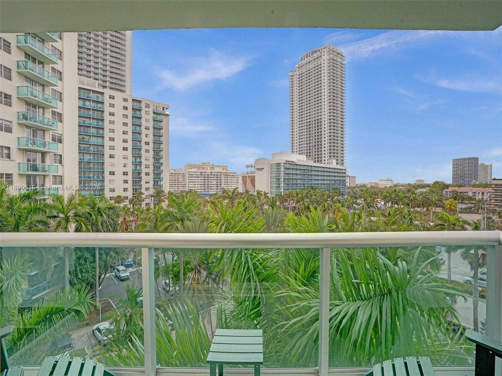 Small Image of 3901 SOUTH OCEAN DR #6V, Hollywood Number 31