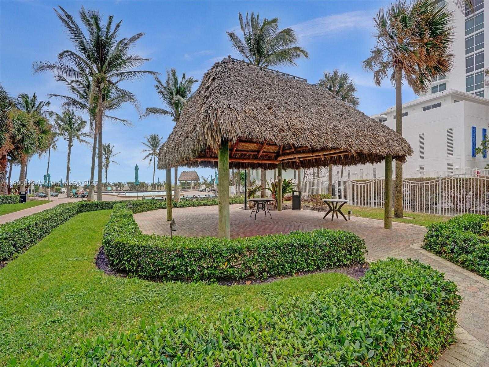 Small Image of 3901 SOUTH OCEAN DR #6V, Hollywood Number 32