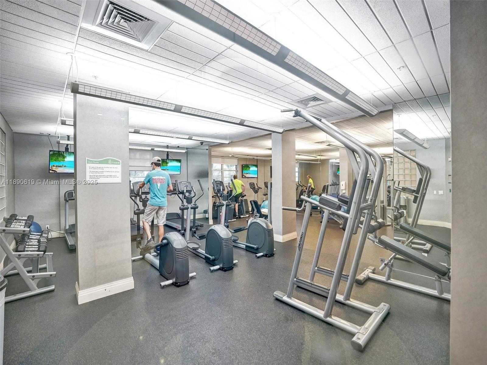 Small Image of 3901 SOUTH OCEAN DR #6V, Hollywood Number 37