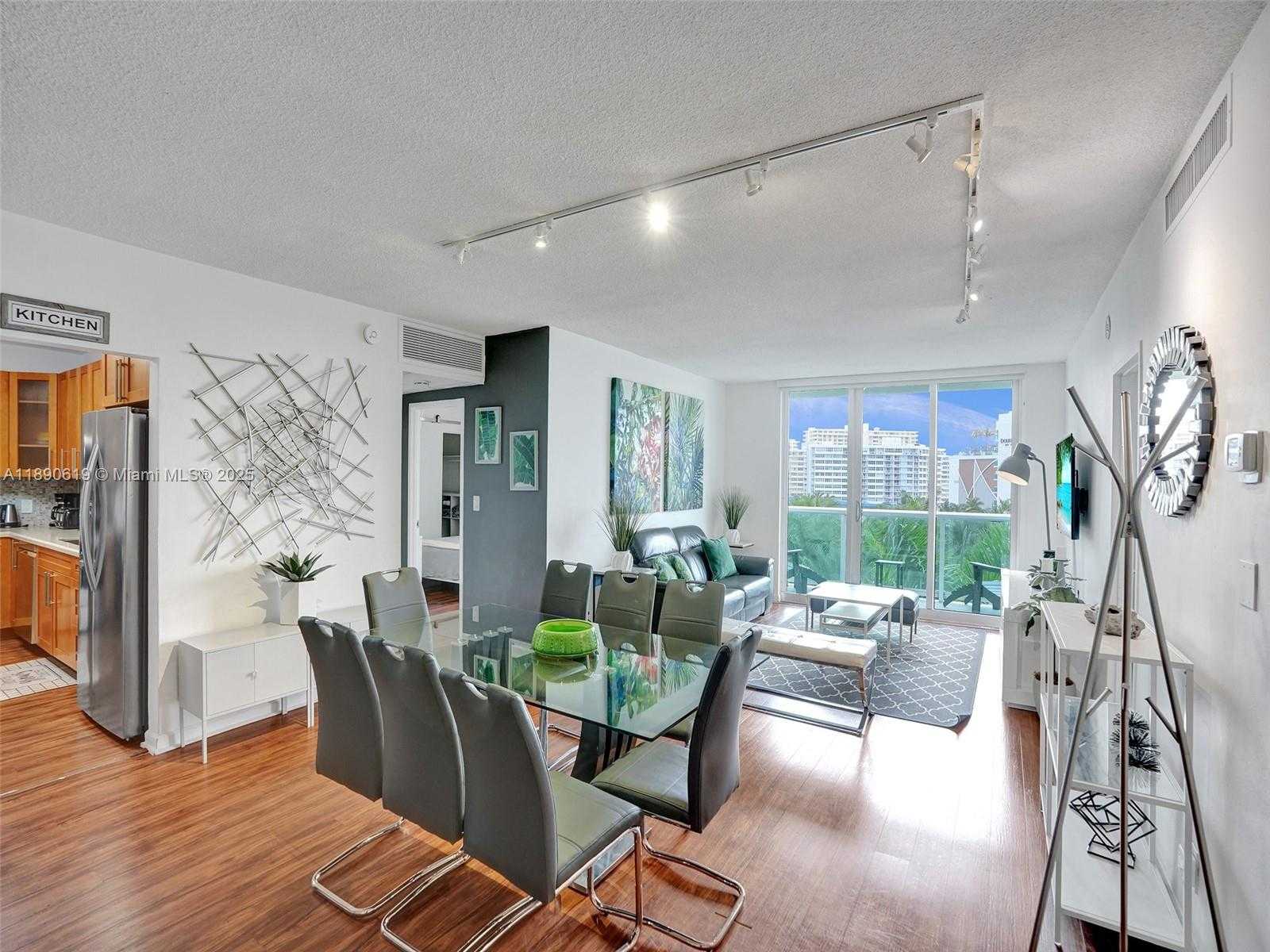 Small Image of 3901 SOUTH OCEAN DR #6V, Hollywood Number 5