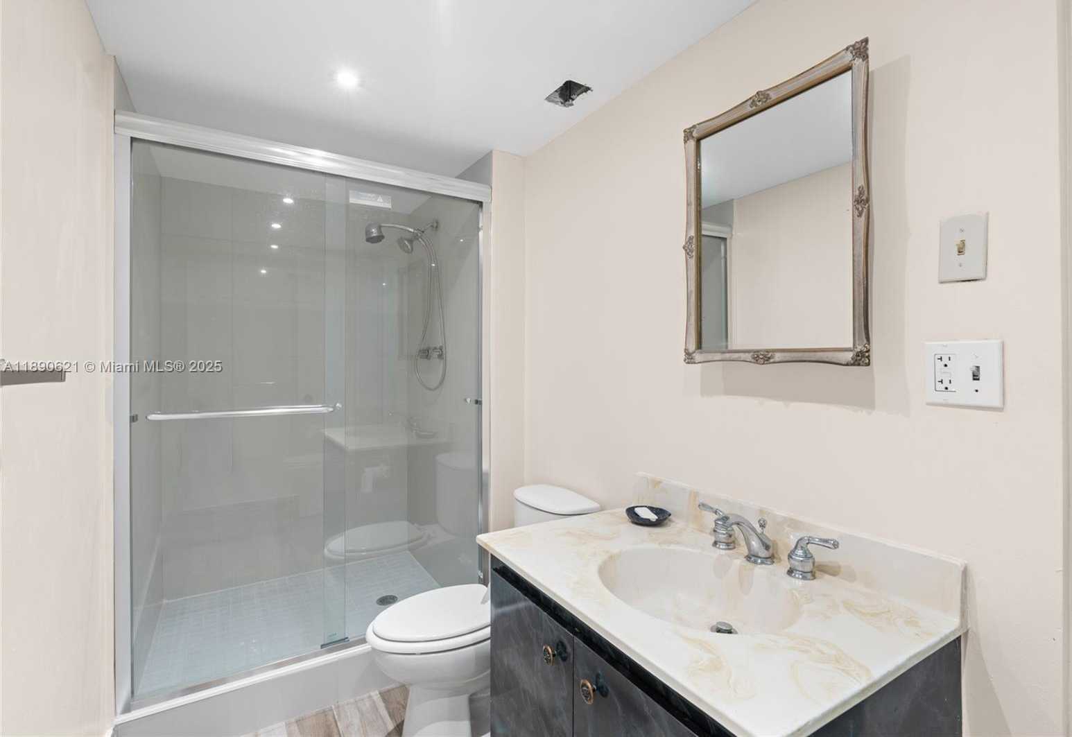 Small Image of 1600 SOUTH OCEAN DR #15J, Hollywood Number 23