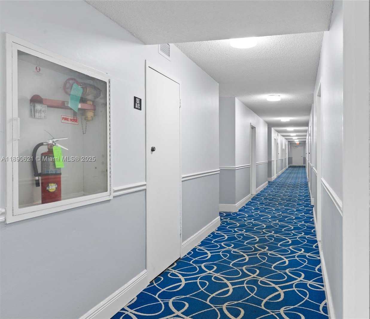 Small Image of 1600 SOUTH OCEAN DR #15J, Hollywood Number 33
