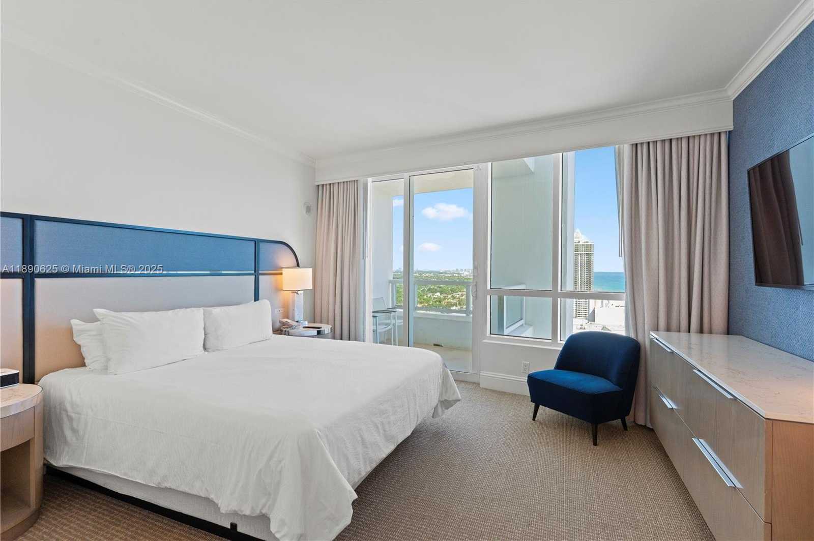 Small Image of 4401 COLLINS AVE #3003, Miami Beach Number 13