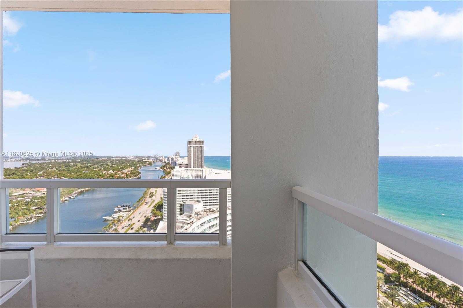 Small Image of 4401 COLLINS AVE #3003, Miami Beach Number 18