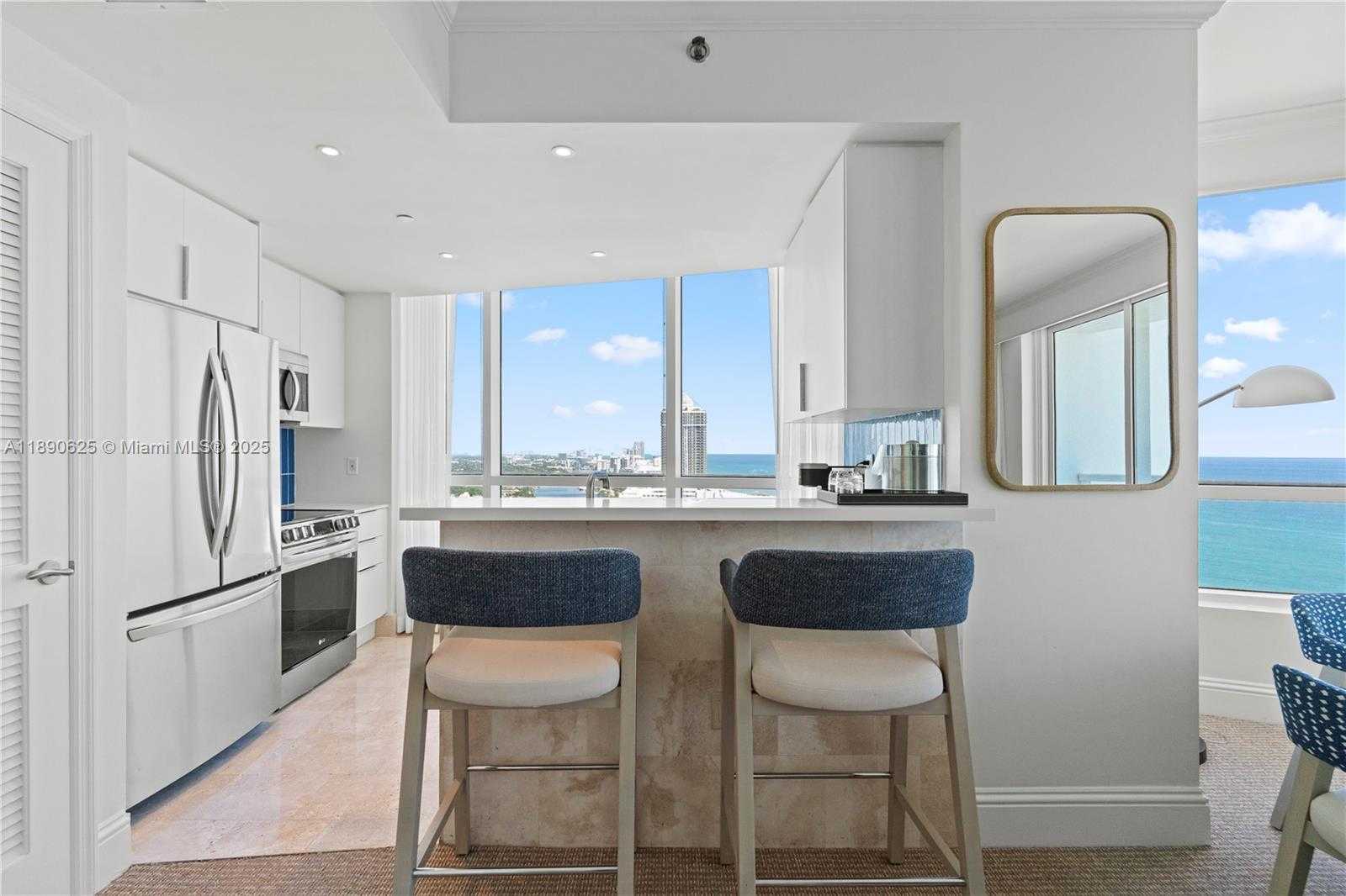 Small Image of 4401 COLLINS AVE #3003, Miami Beach Number 7