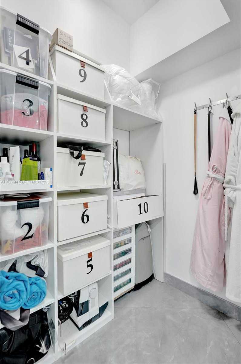 Small Image of 20191 EAST COUNTRY CLUB DR #2606, Aventura Number 13