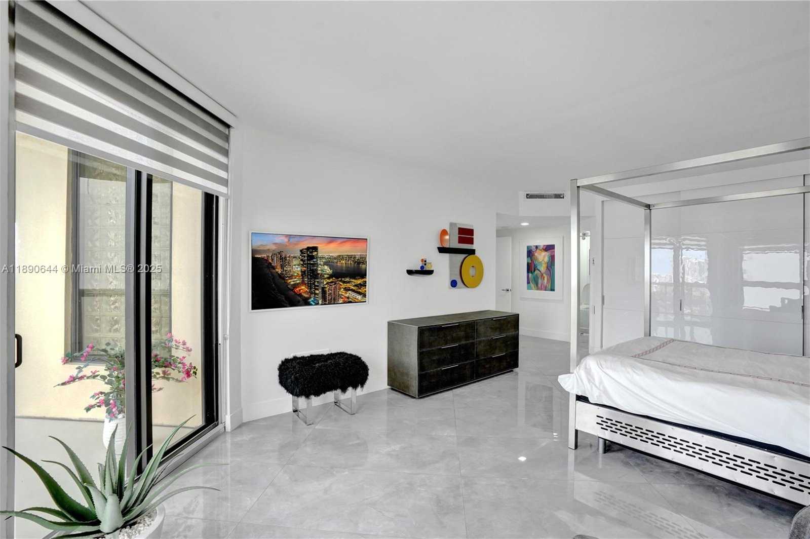 Small Image of 20191 EAST COUNTRY CLUB DR #2606, Aventura Number 16