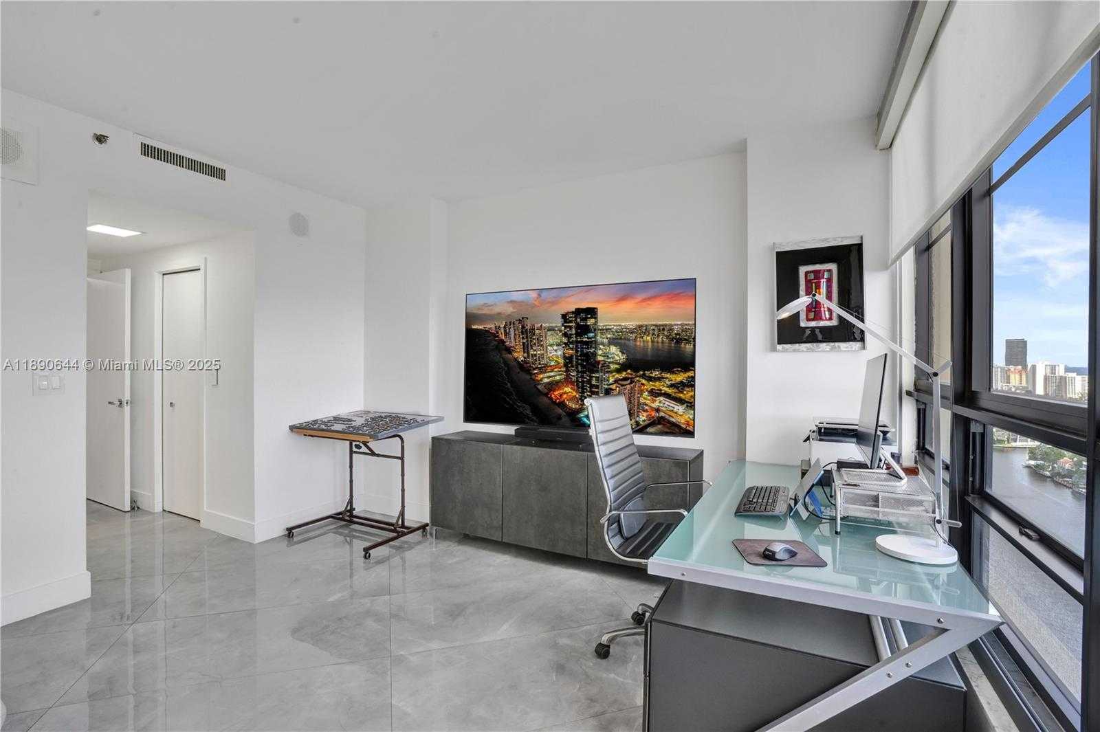 Small Image of 20191 EAST COUNTRY CLUB DR #2606, Aventura Number 21