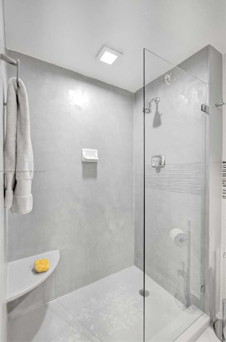 Small Image of 20191 EAST COUNTRY CLUB DR #2606, Aventura Number 24