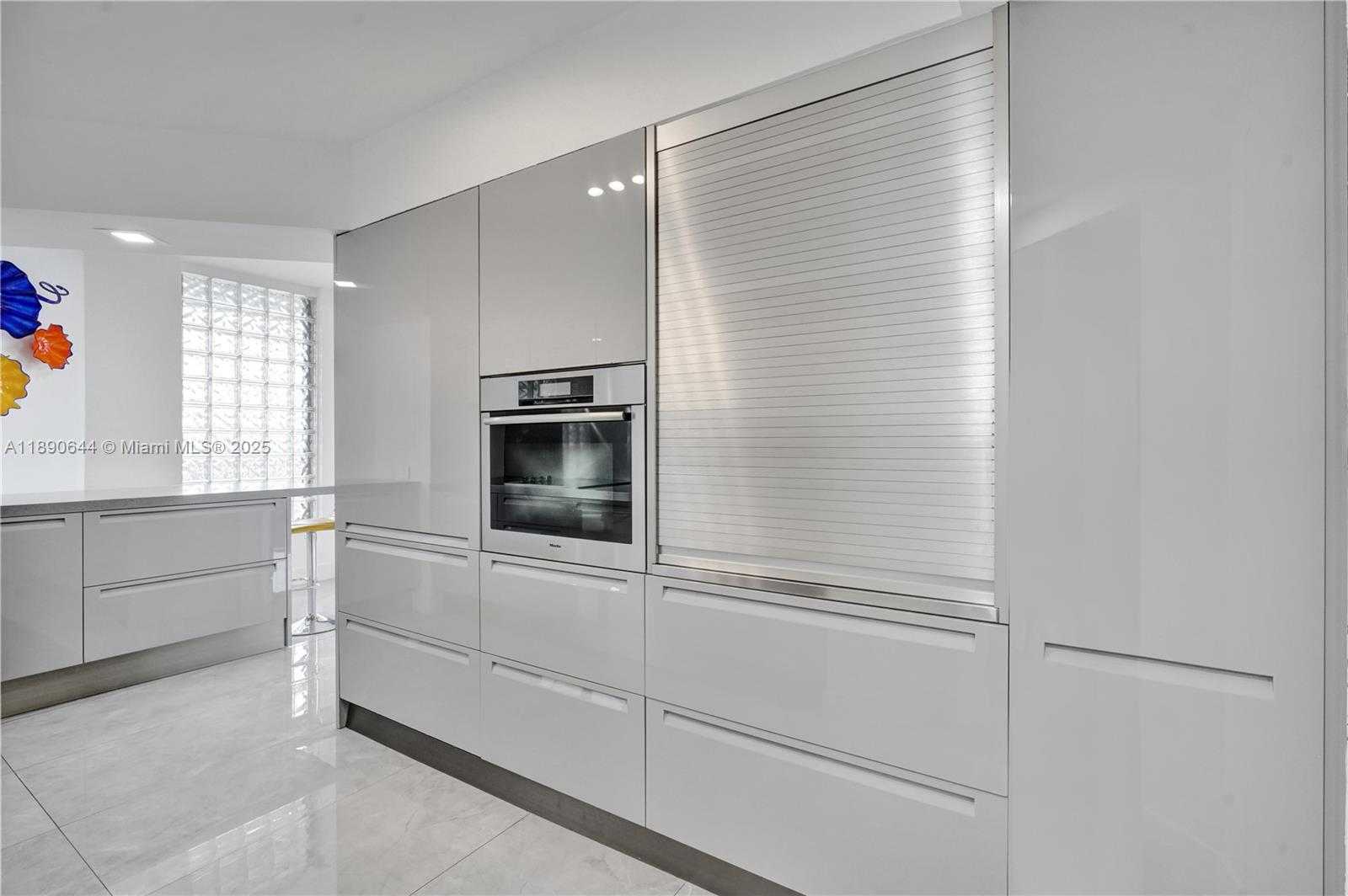 Small Image of 20191 EAST COUNTRY CLUB DR #2606, Aventura Number 26