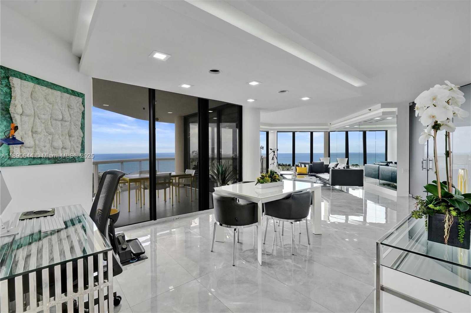 Small Image of 20191 EAST COUNTRY CLUB DR #2606, Aventura Number 4