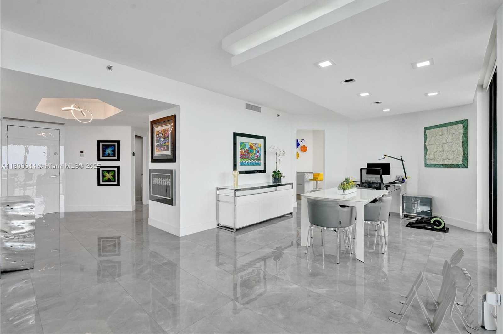 Small Image of 20191 EAST COUNTRY CLUB DR #2606, Aventura Number 40