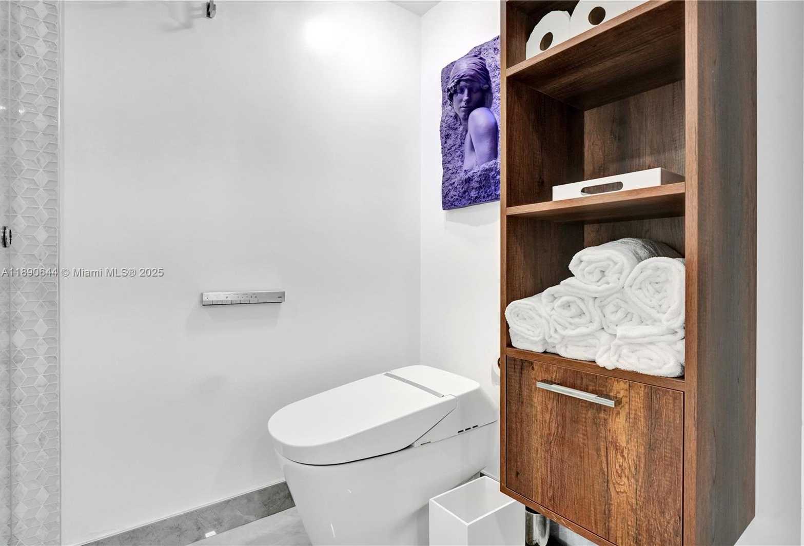 Small Image of 20191 EAST COUNTRY CLUB DR #2606, Aventura Number 9
