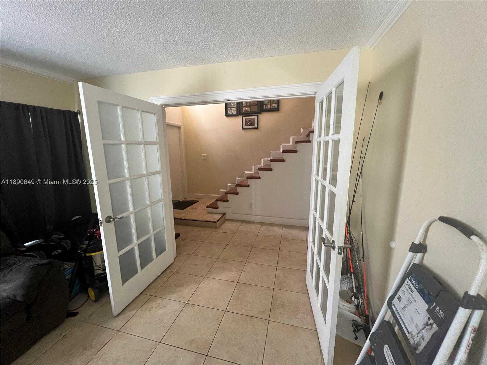 Small Image of 12 MADRID LN #1-18, Davie Number 11