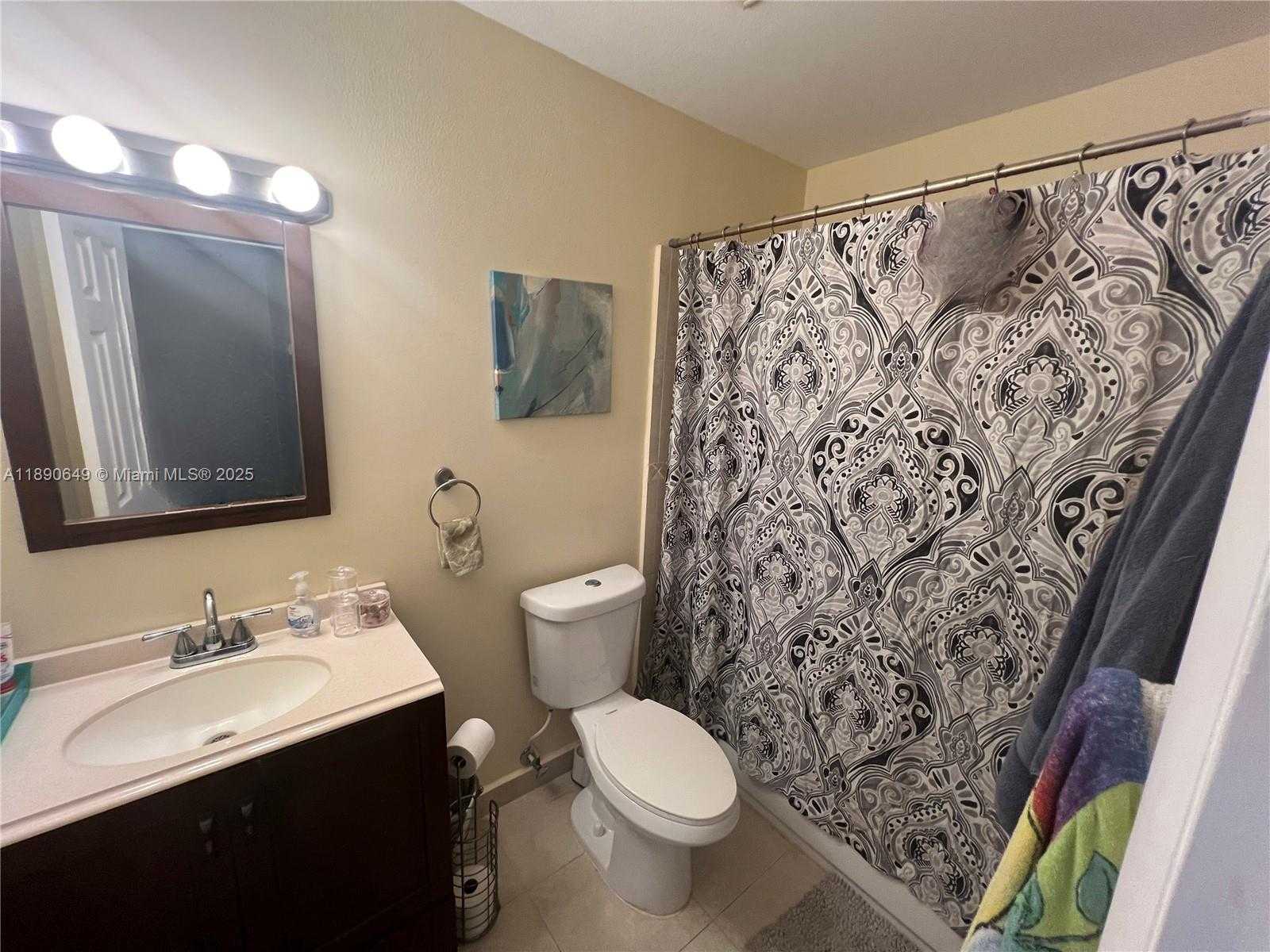 Small Image of 12 MADRID LN #1-18, Davie Number 16