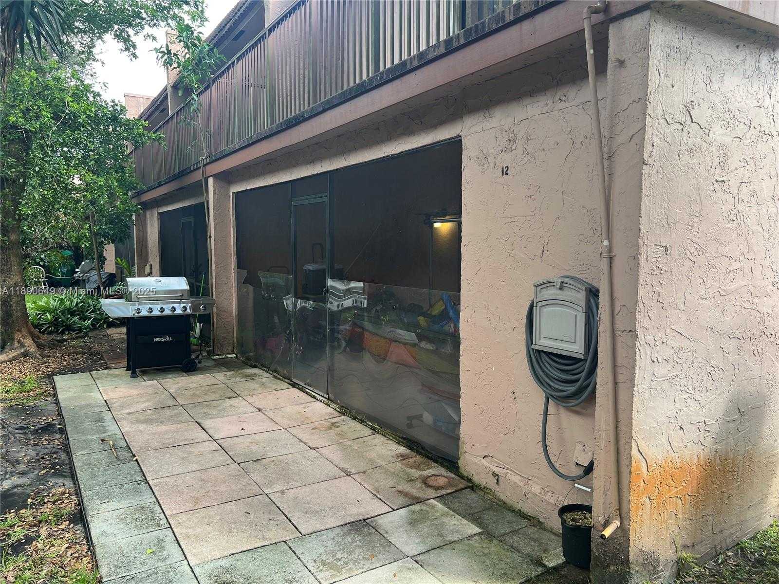 Small Image of 12 MADRID LN #1-18, Davie Number 26