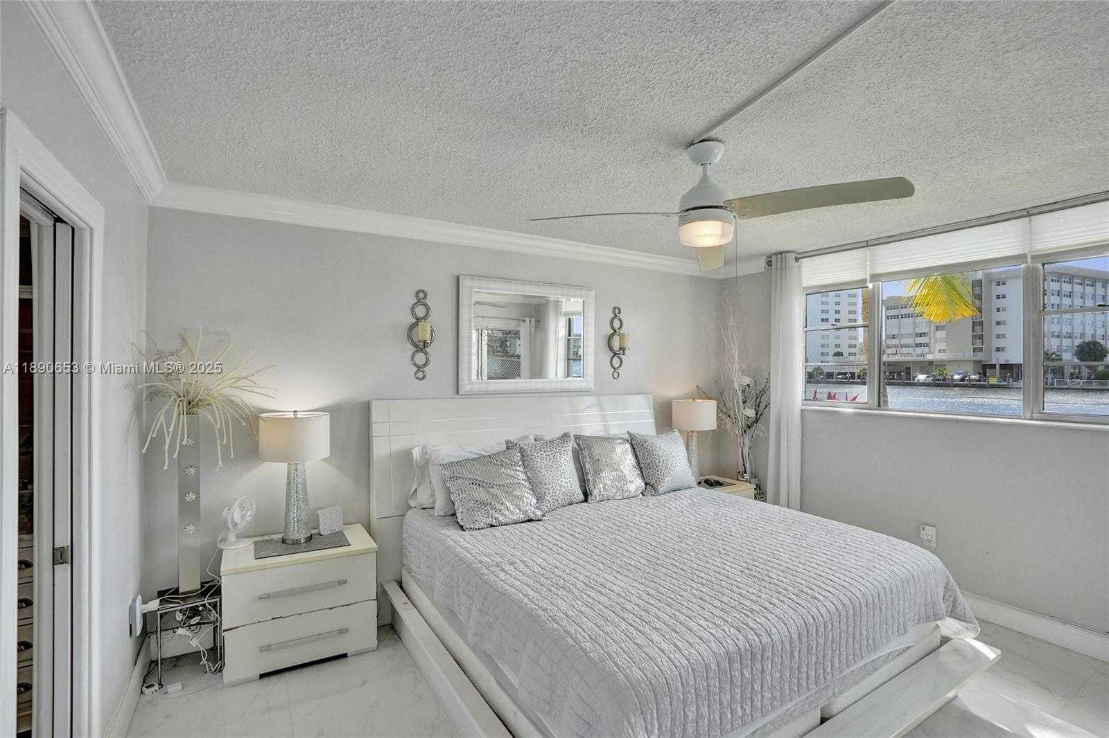 Small Image of 1889 SOUTH OCEAN DR #114, Hallandale Beach Number 3