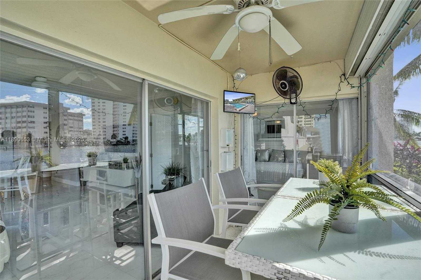 Small Image of 1889 SOUTH OCEAN DR #114, Hallandale Beach Number 32