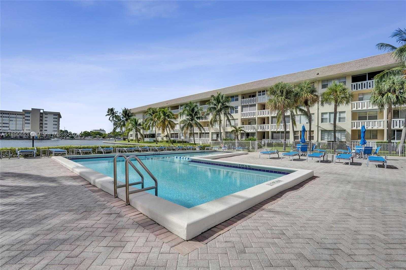 Small Image of 1889 SOUTH OCEAN DR #114, Hallandale Beach Number 39