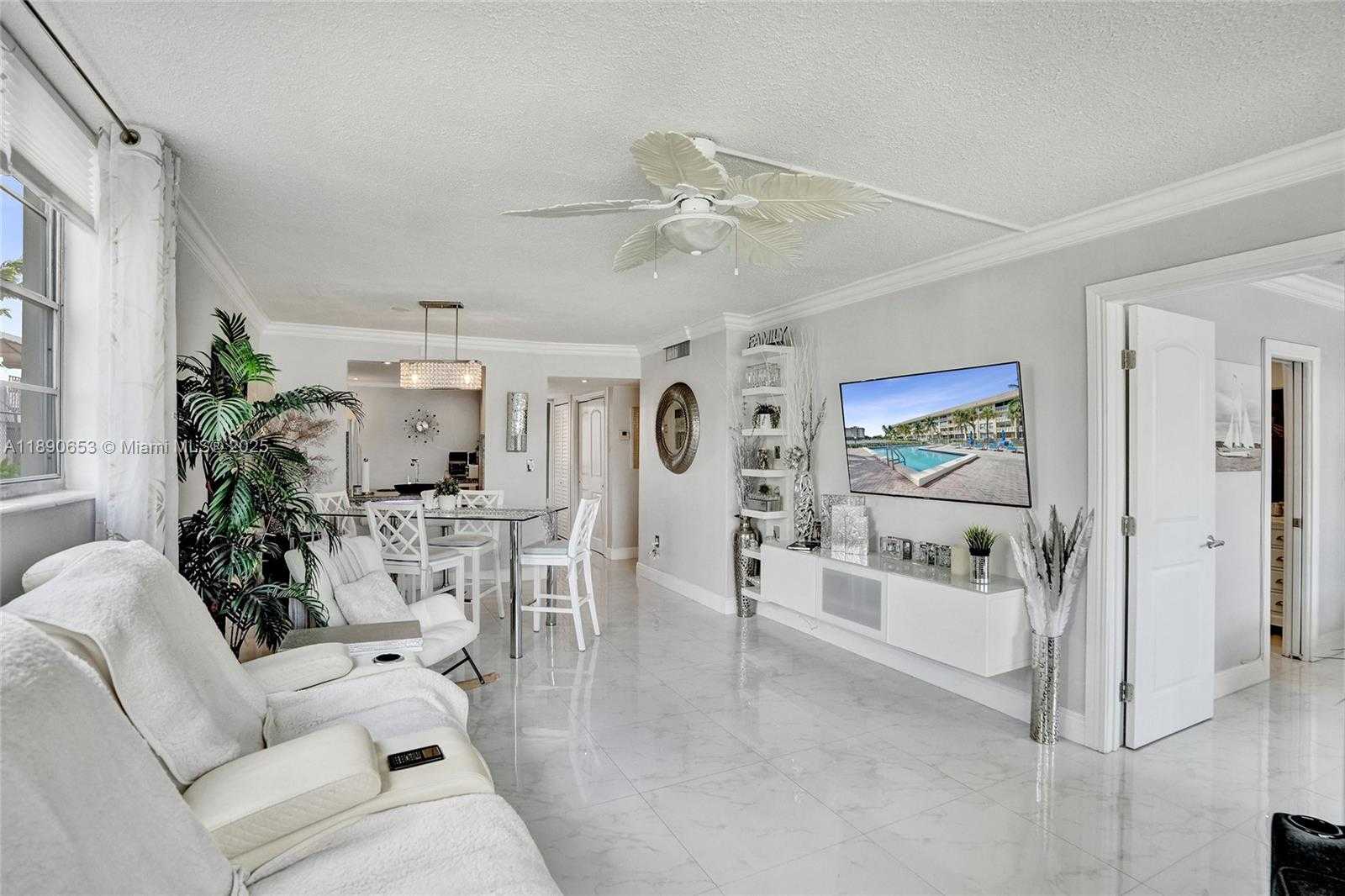 Small Image of 1889 SOUTH OCEAN DR #114, Hallandale Beach Number 4