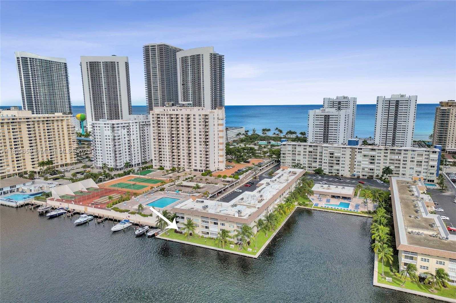 Small Image of 1889 SOUTH OCEAN DR #114, Hallandale Beach Number 43