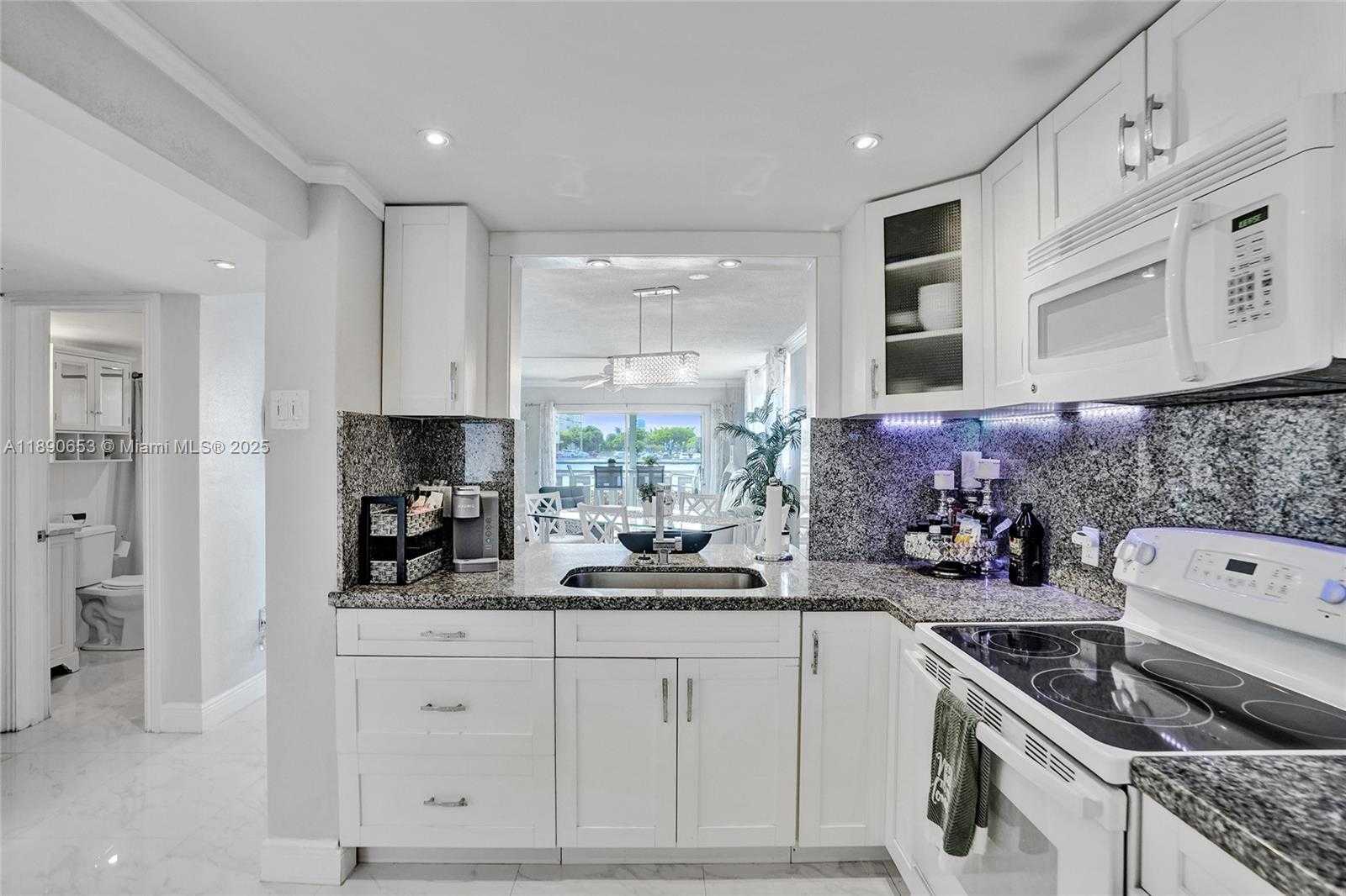 Small Image of 1889 SOUTH OCEAN DR #114, Hallandale Beach Number 9