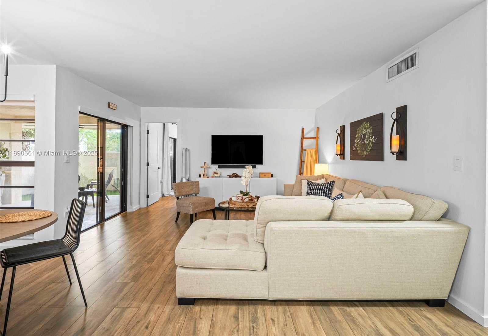 Small Image of 9010 SOUTH WEST 125TH AVE #G110, Miami Number 5