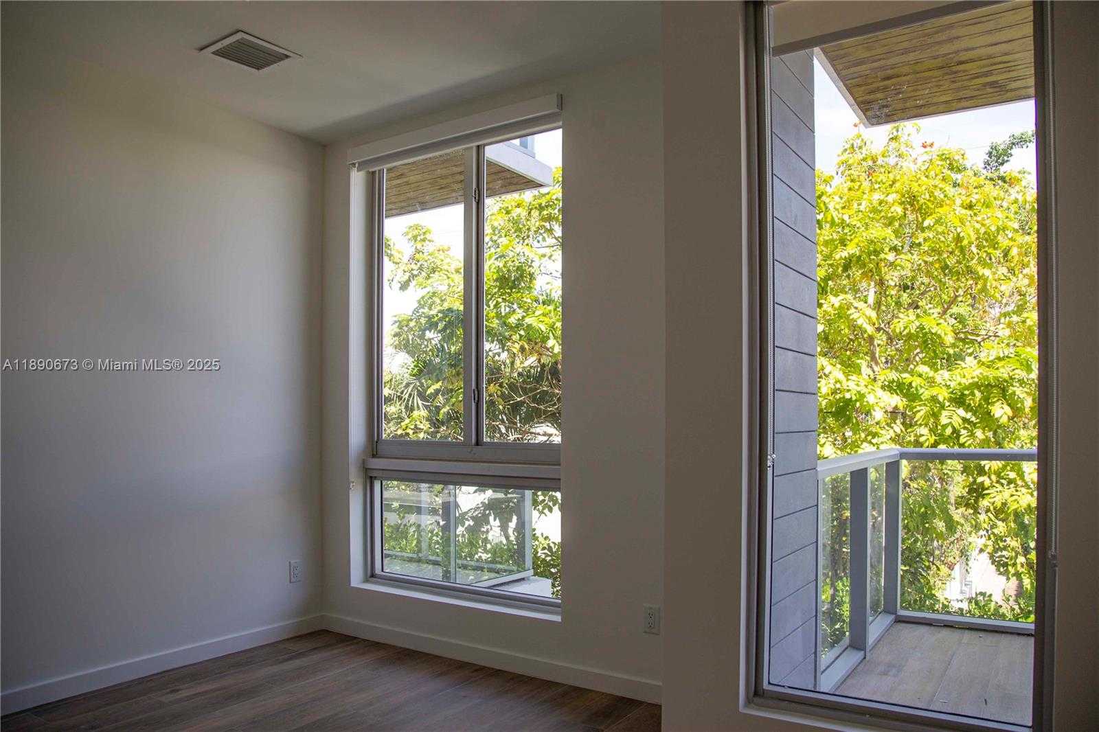 Small Image of 529 SOUTH WEST 11TH ST #203, Miami Number 10