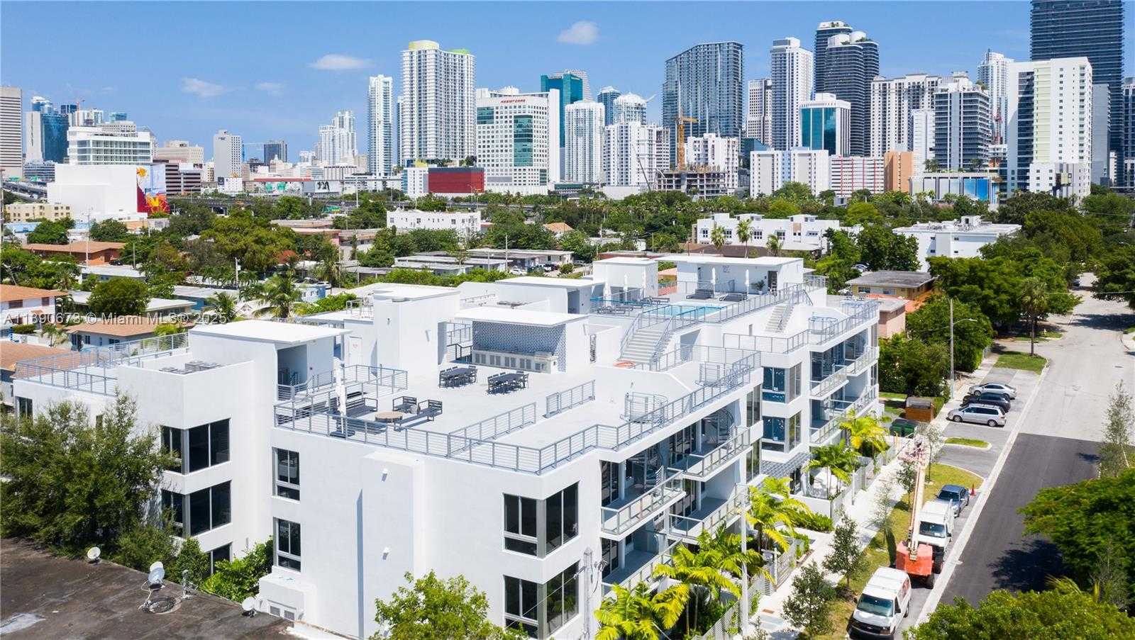 Small Image of 529 SOUTH WEST 11TH ST #203, Miami Number 23