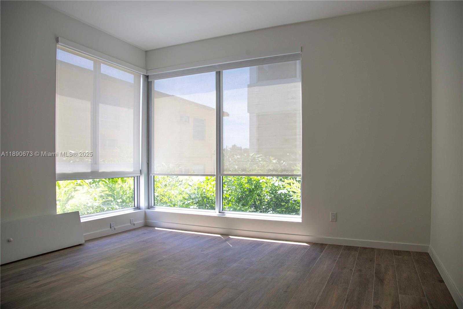 Small Image of 529 SOUTH WEST 11TH ST #203, Miami Number 7